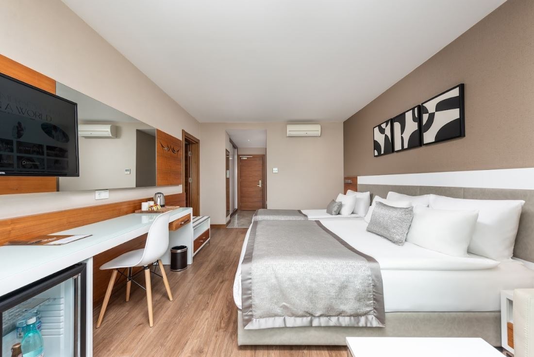 rooms-family-room-2-bedroom