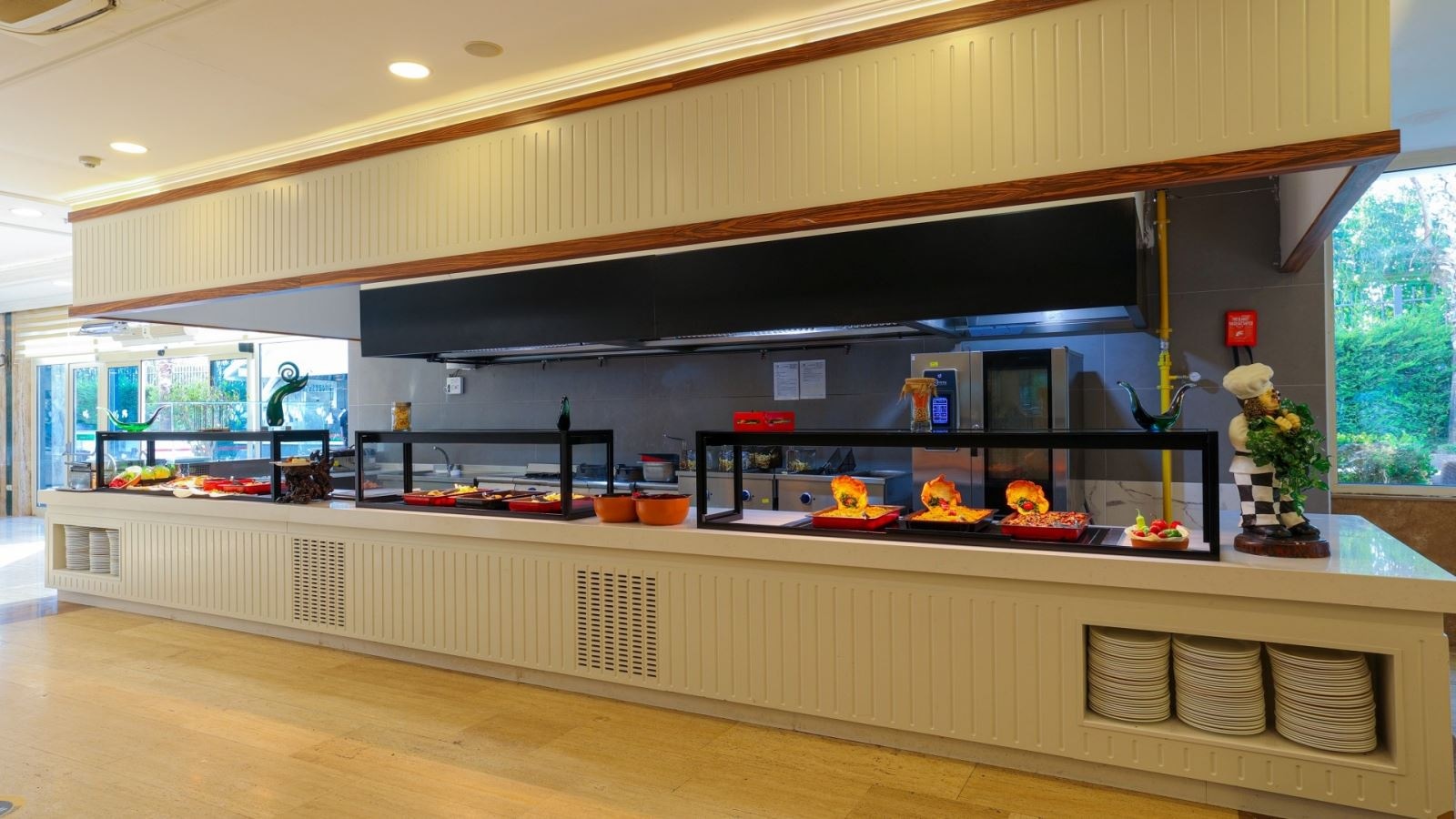 restaurants-admiral-restaurant