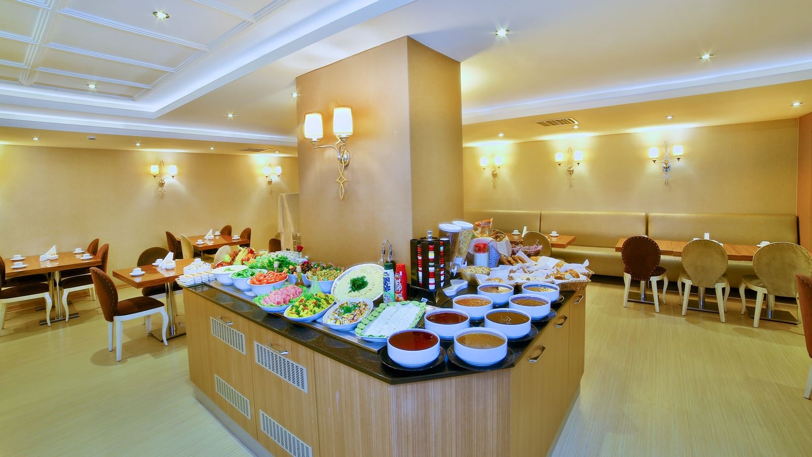 restaurants-restaurant