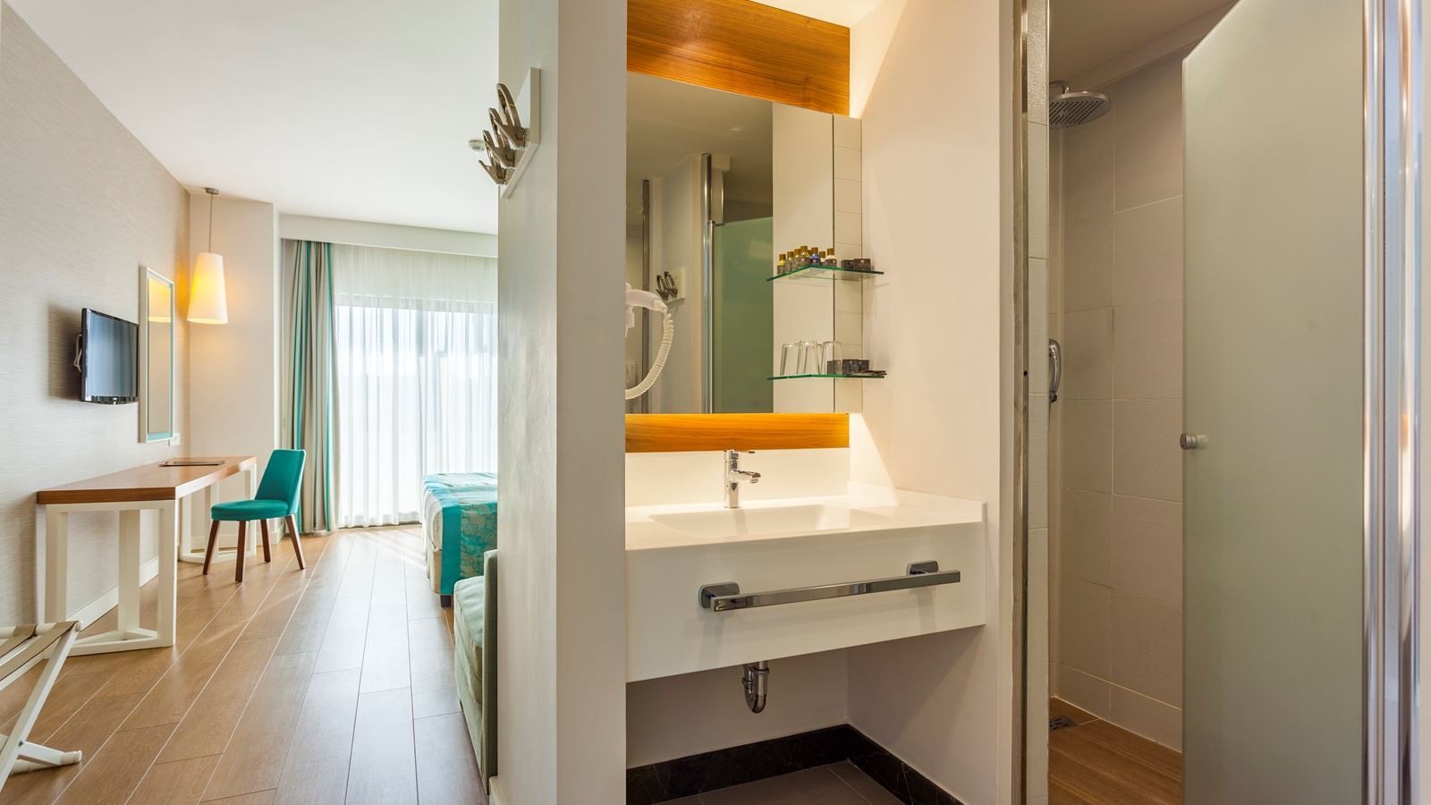 rooms-single-standard-room-side-sea-view