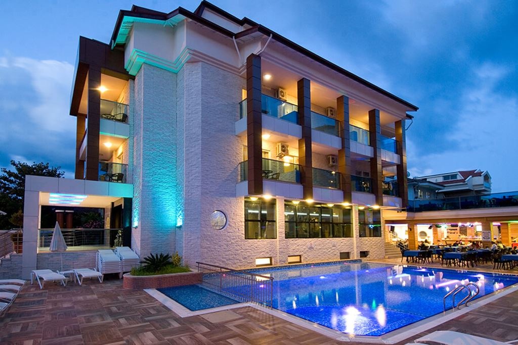 general-main-building