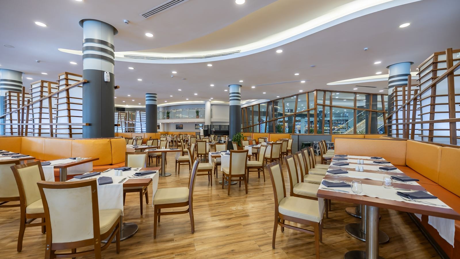 restaurants-main-restaurant