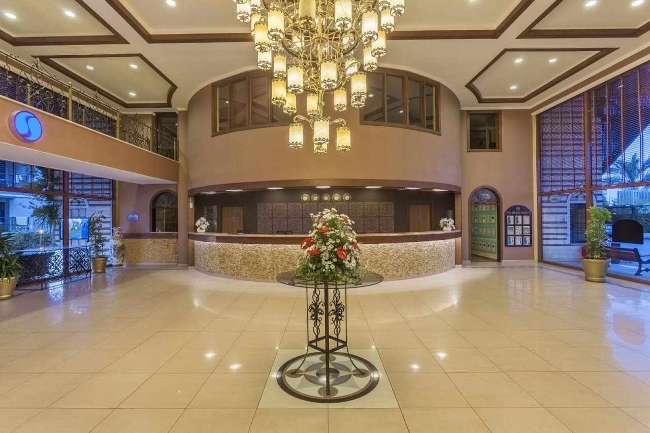 general-main-building