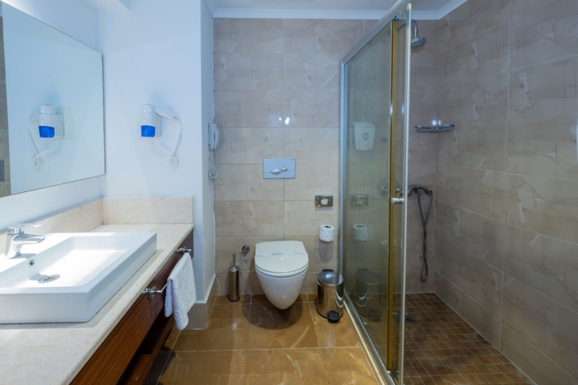 rooms-standard-room-land-view