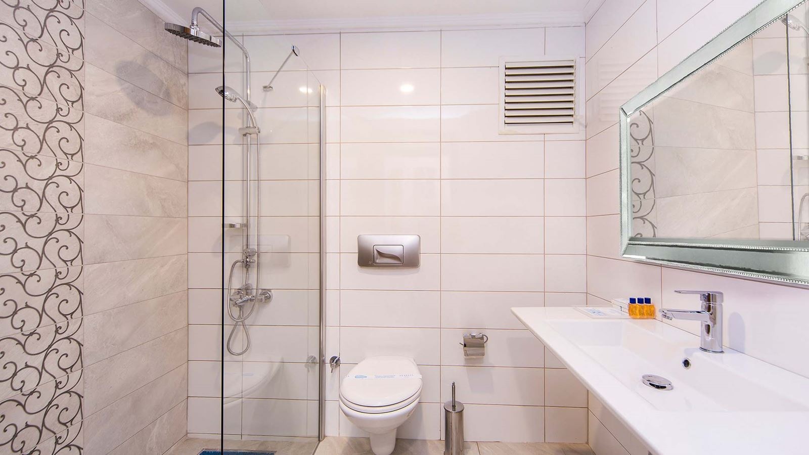 rooms-standard-large-room