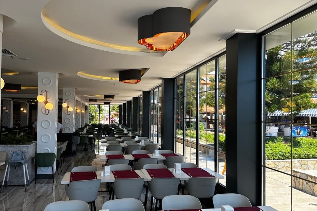 restaurants-main-restaurant