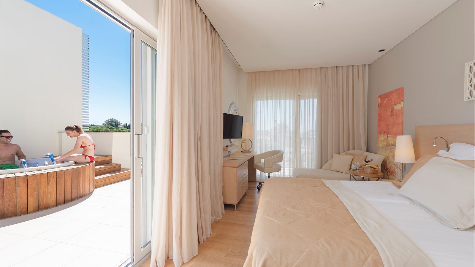 rooms-jacuzzi-junior-suite