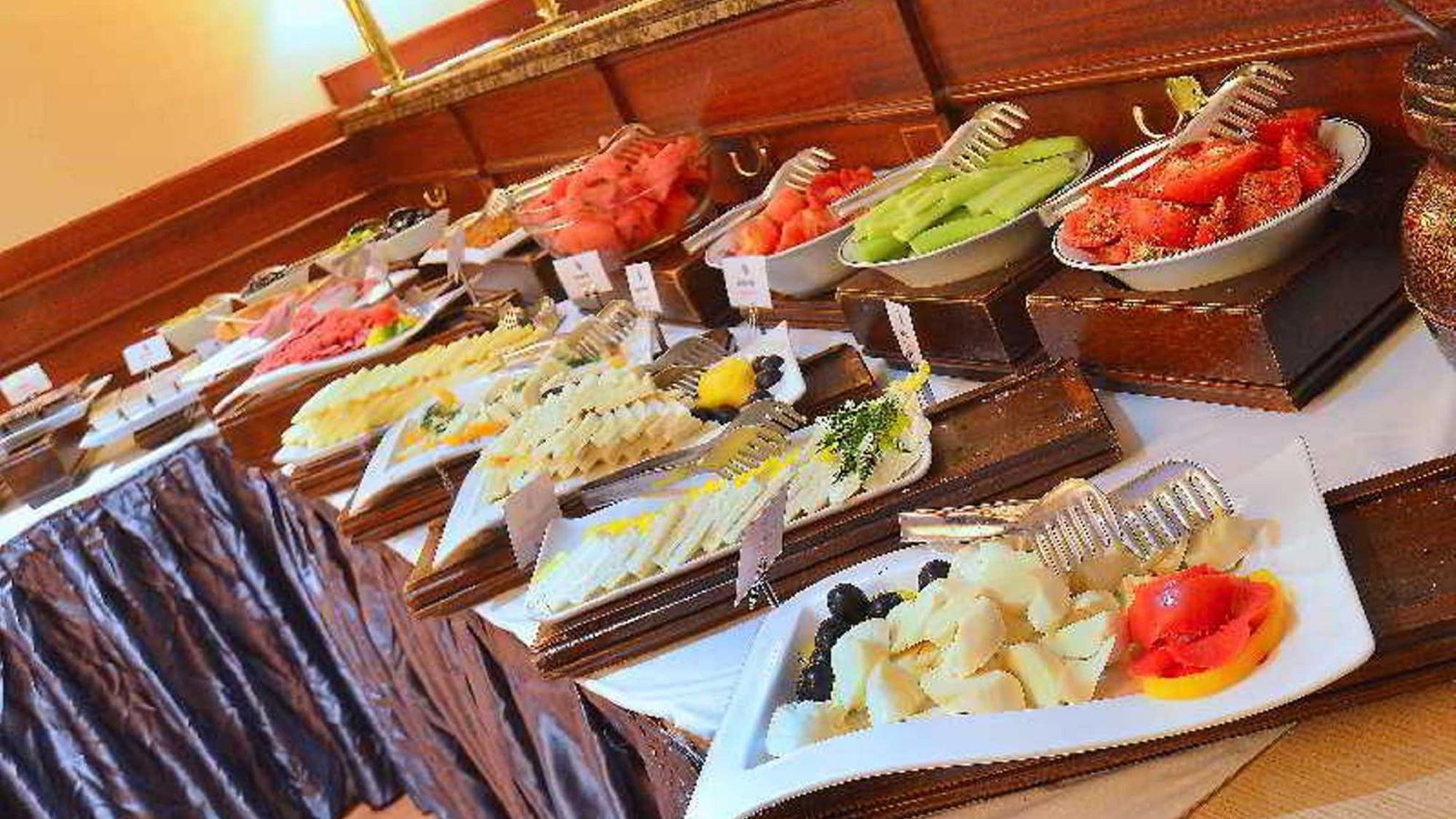 restaurants-restaurants