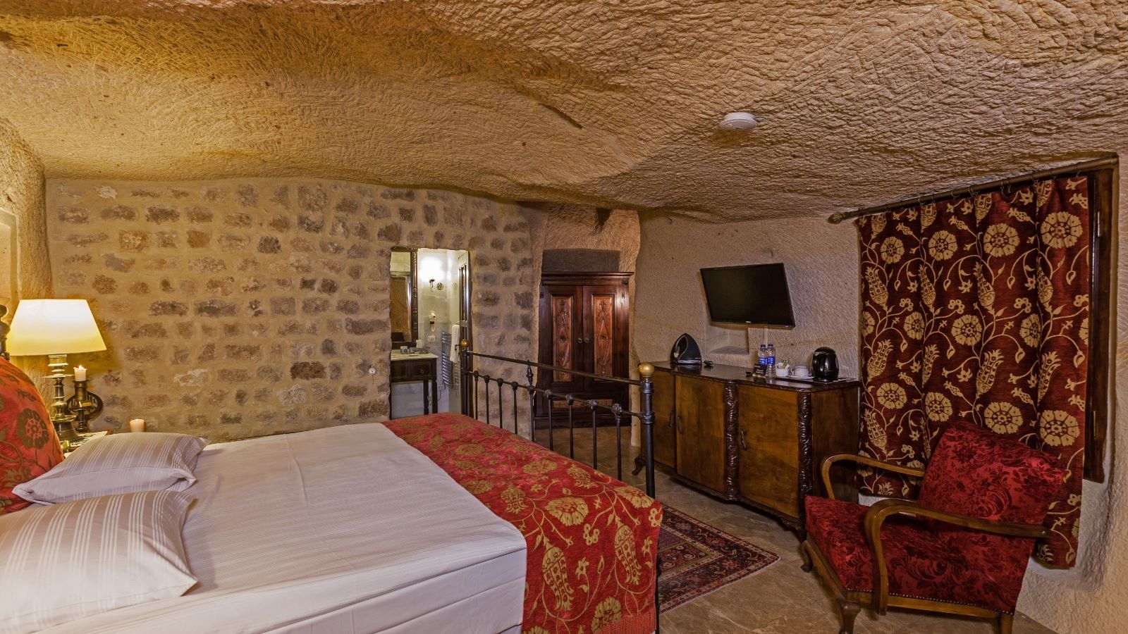 rooms-suite-room