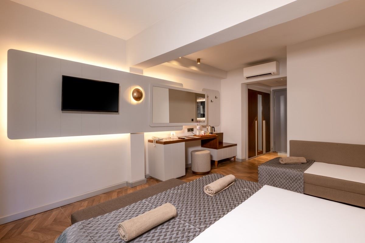 rooms-standart-room-land-view