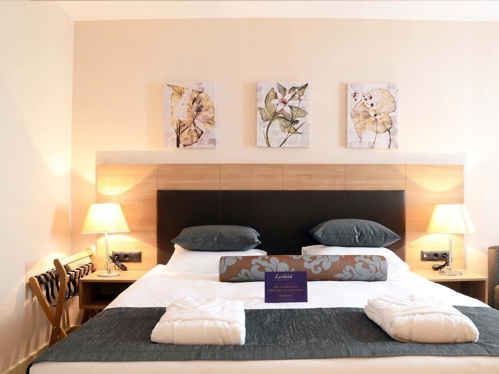 rooms-bed-in-dormitory-luxury