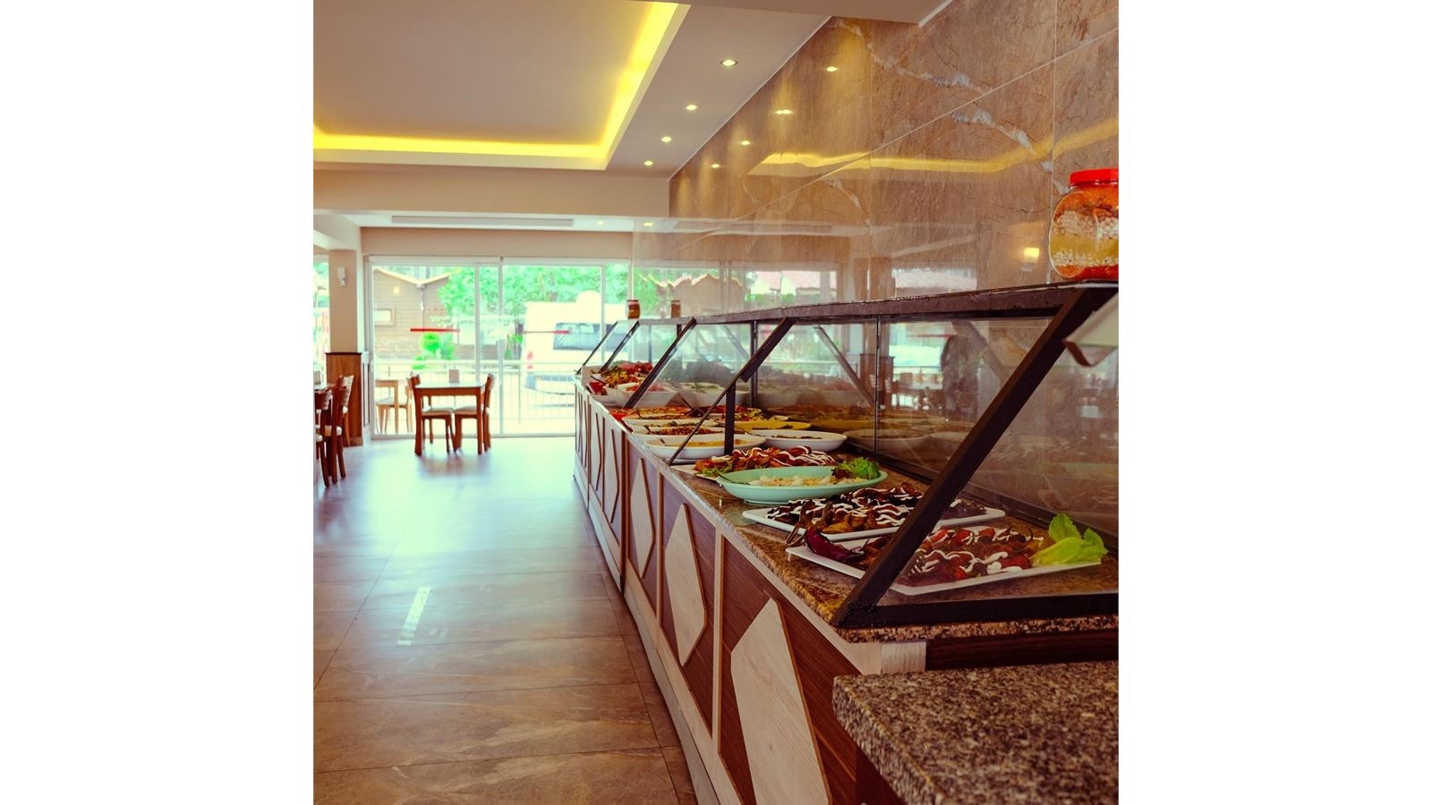 restaurants-main-restaurant