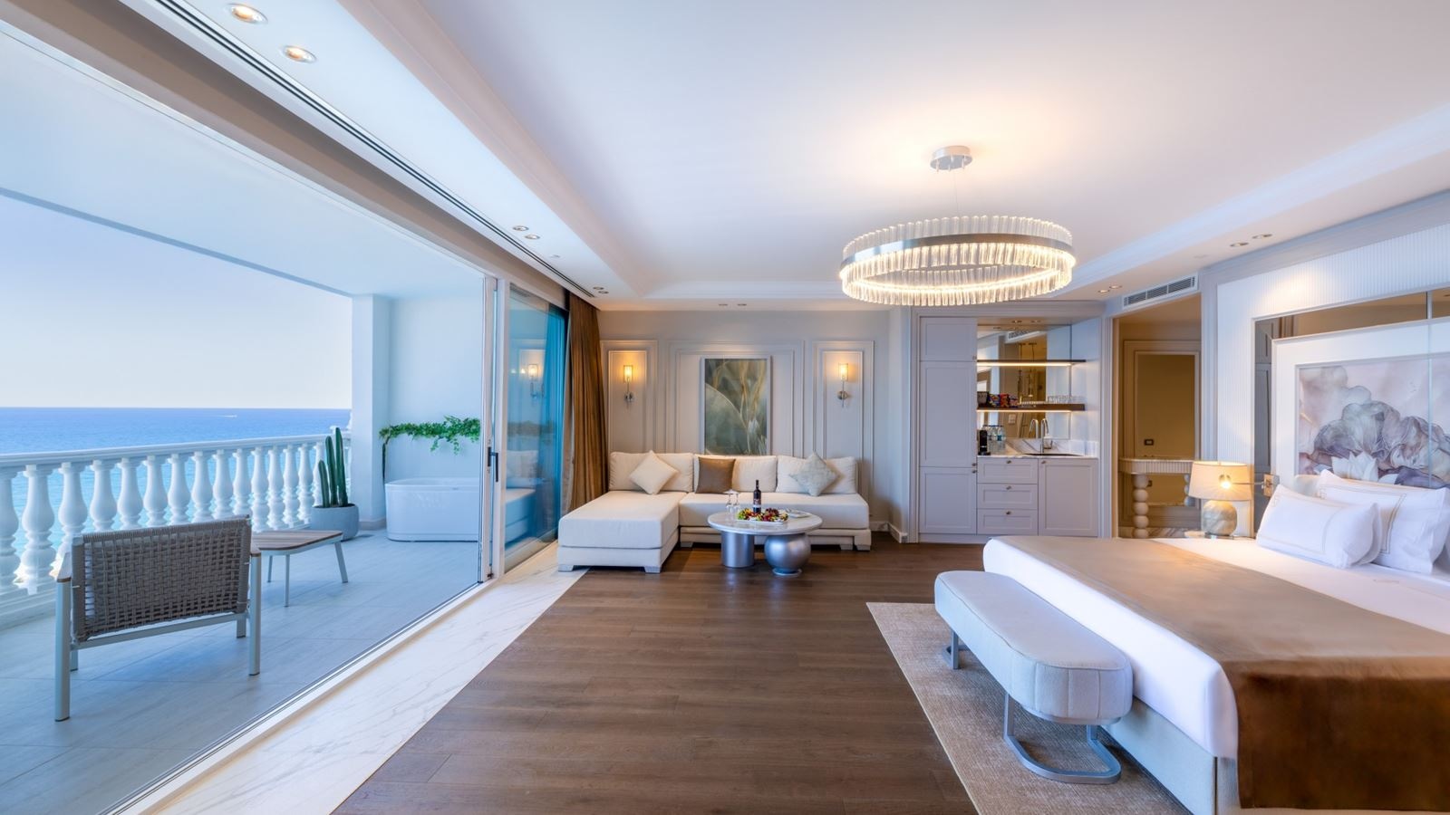 rooms-luna-suite-sea-view