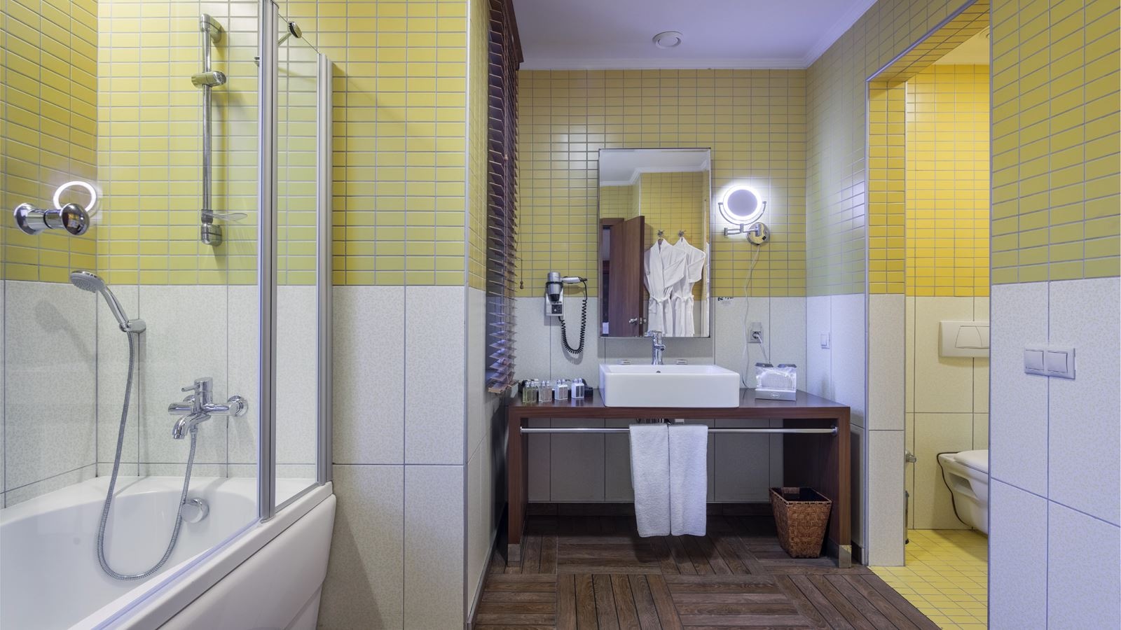 rooms-standard-room-land-view