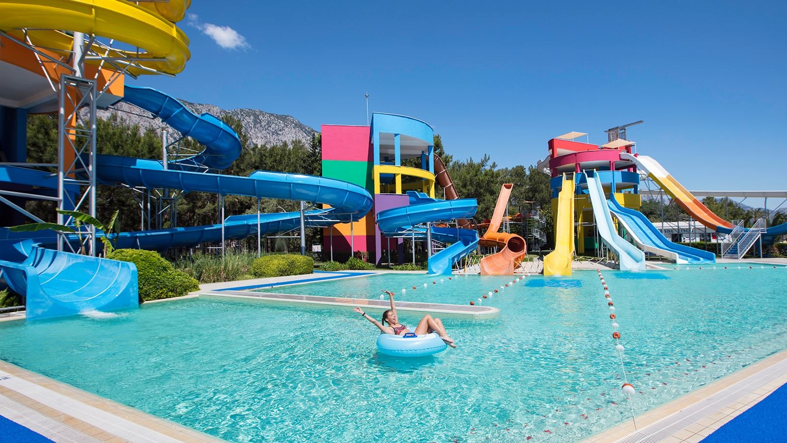 water-park-water-park