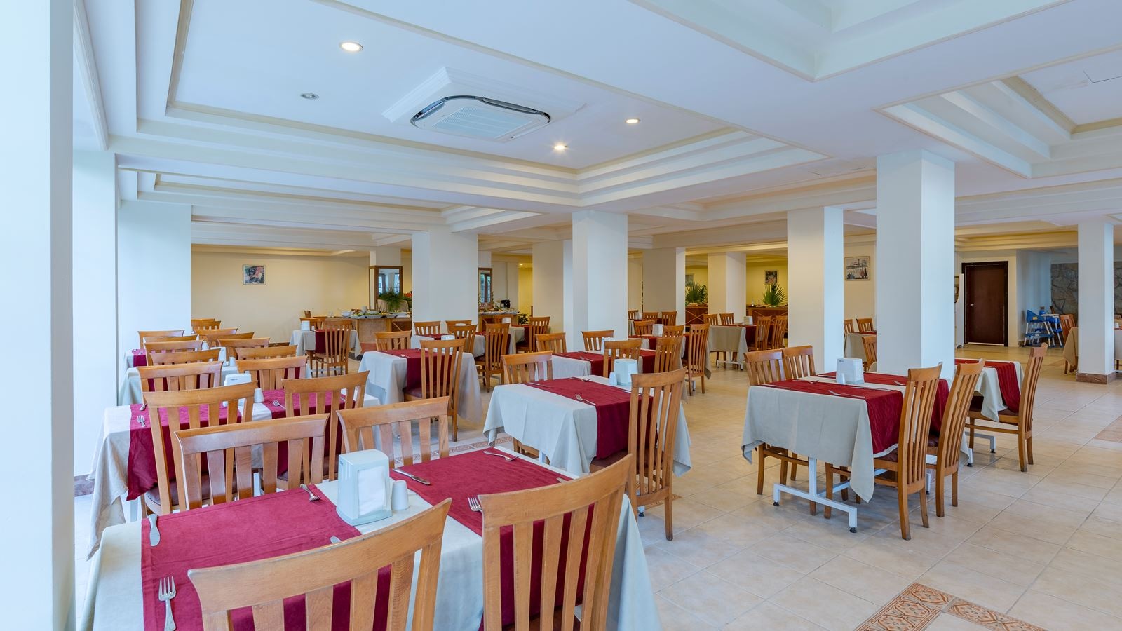 restaurants-main-restaurant