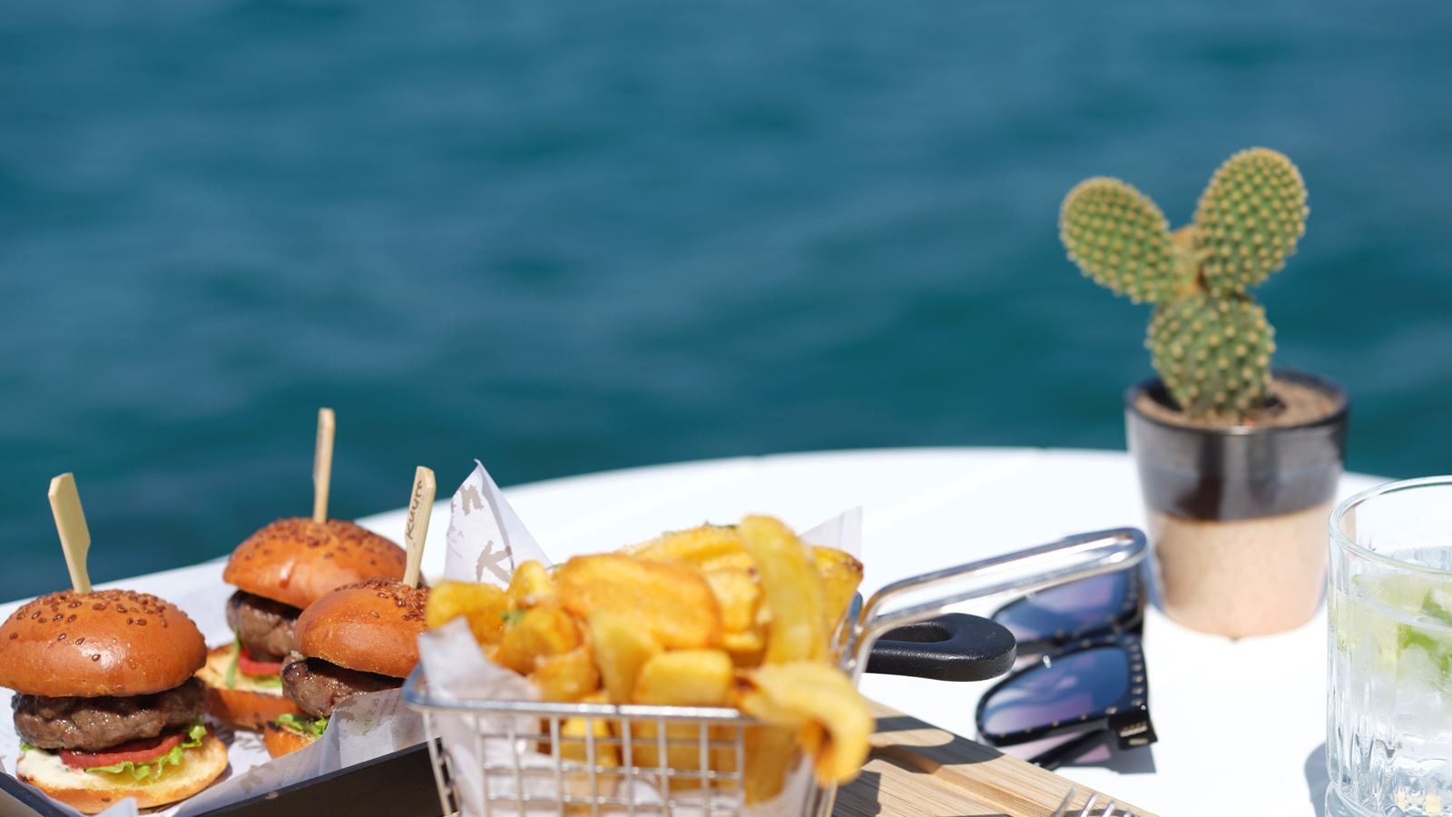 restaurants-ana-restoran