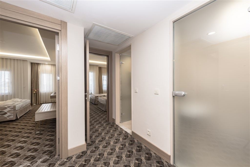 rooms-family-room-2-bedrooms