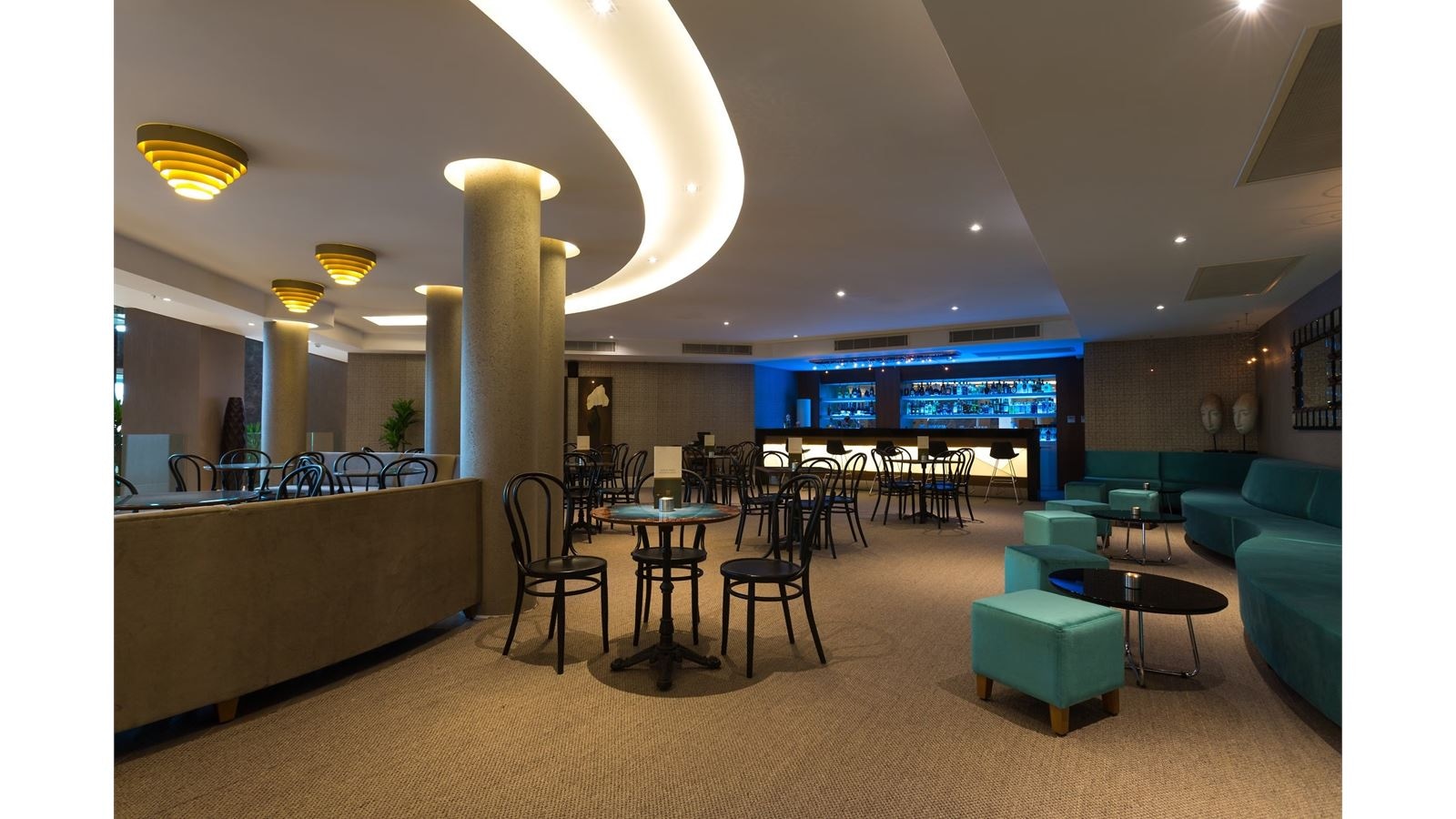 restaurants-lobi-bar