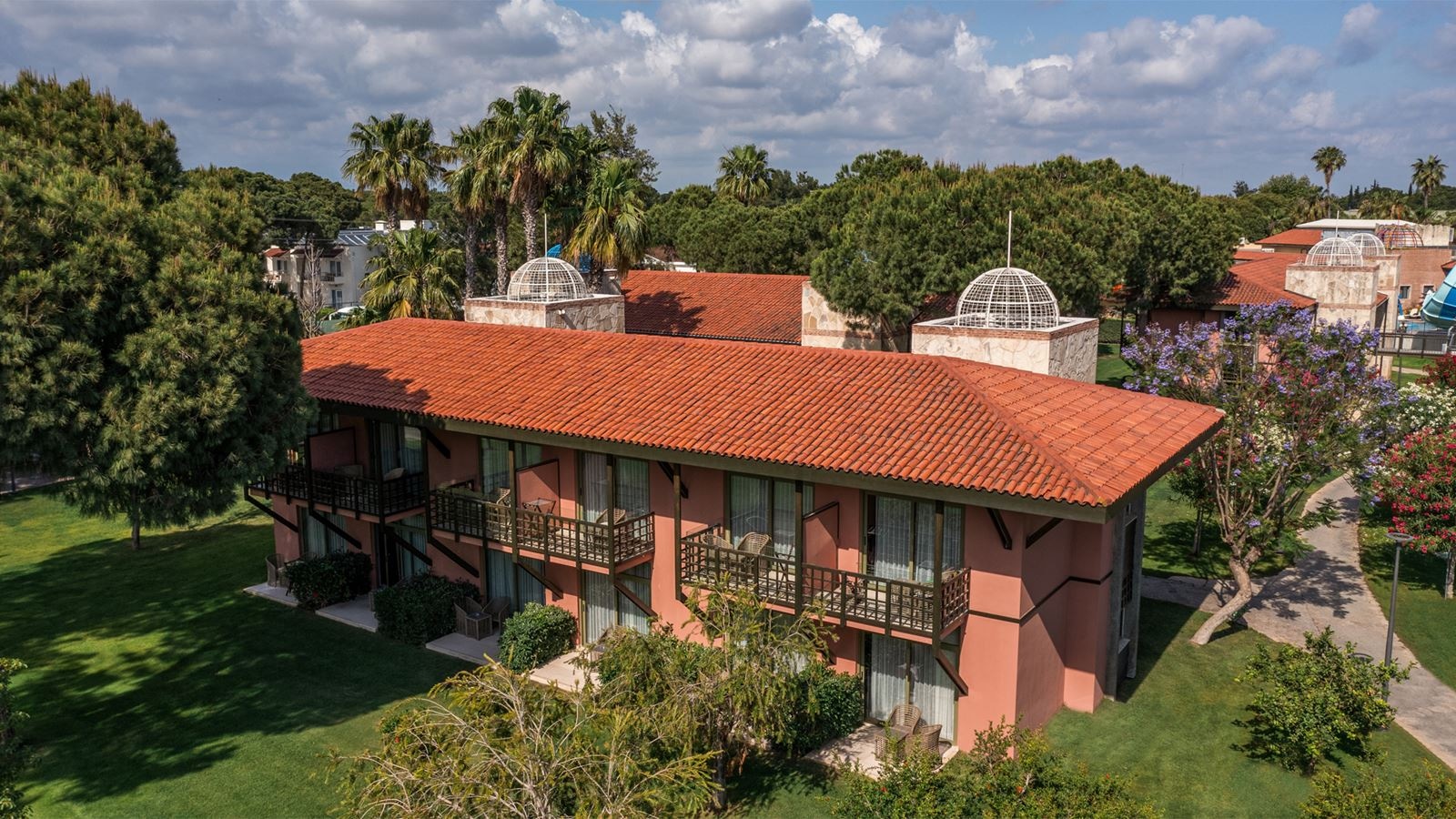 rooms-garden-standard-room