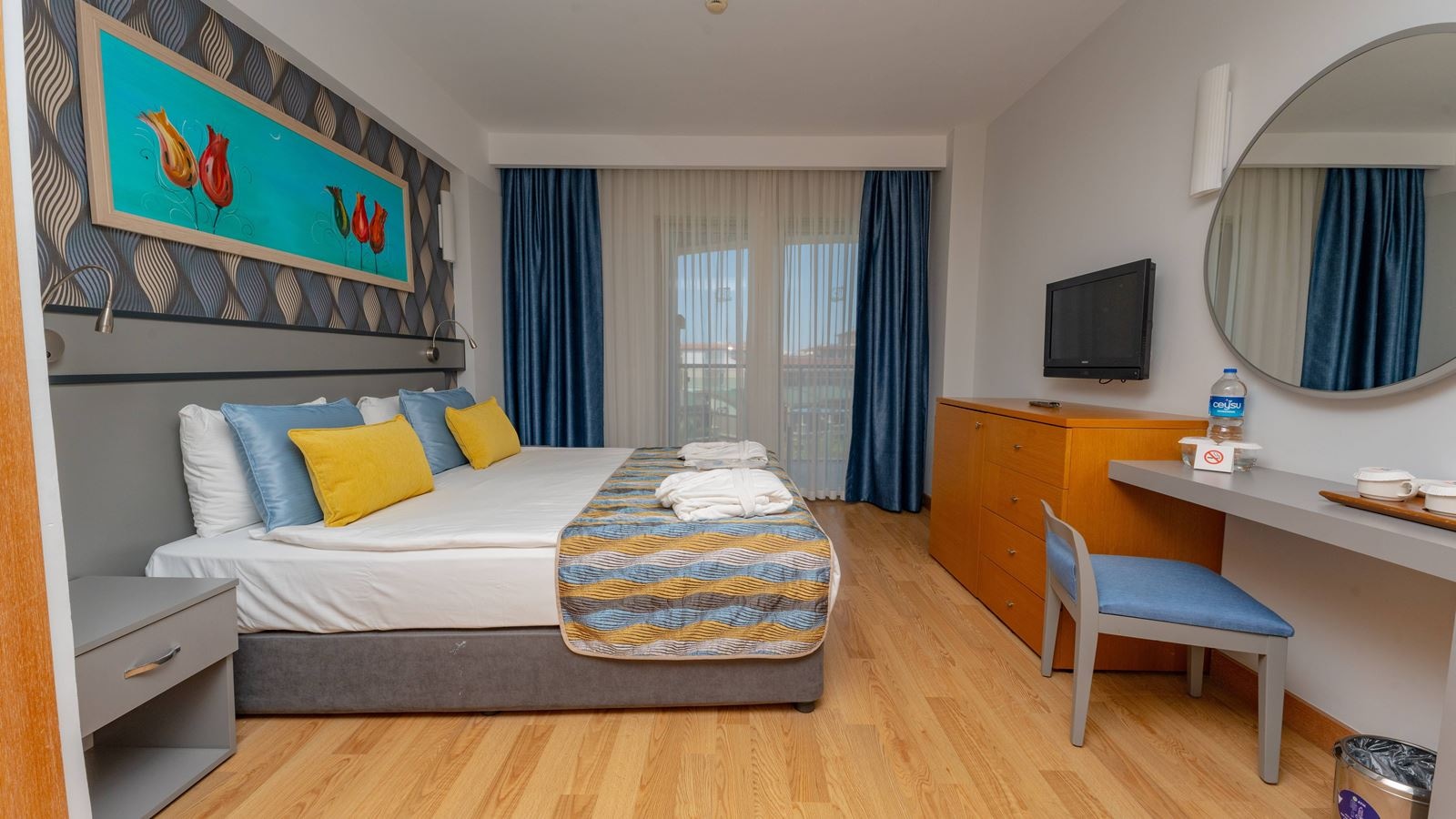 rooms-family-sea-view-room