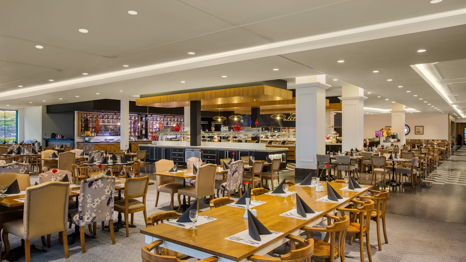 restaurants-main-restaurant