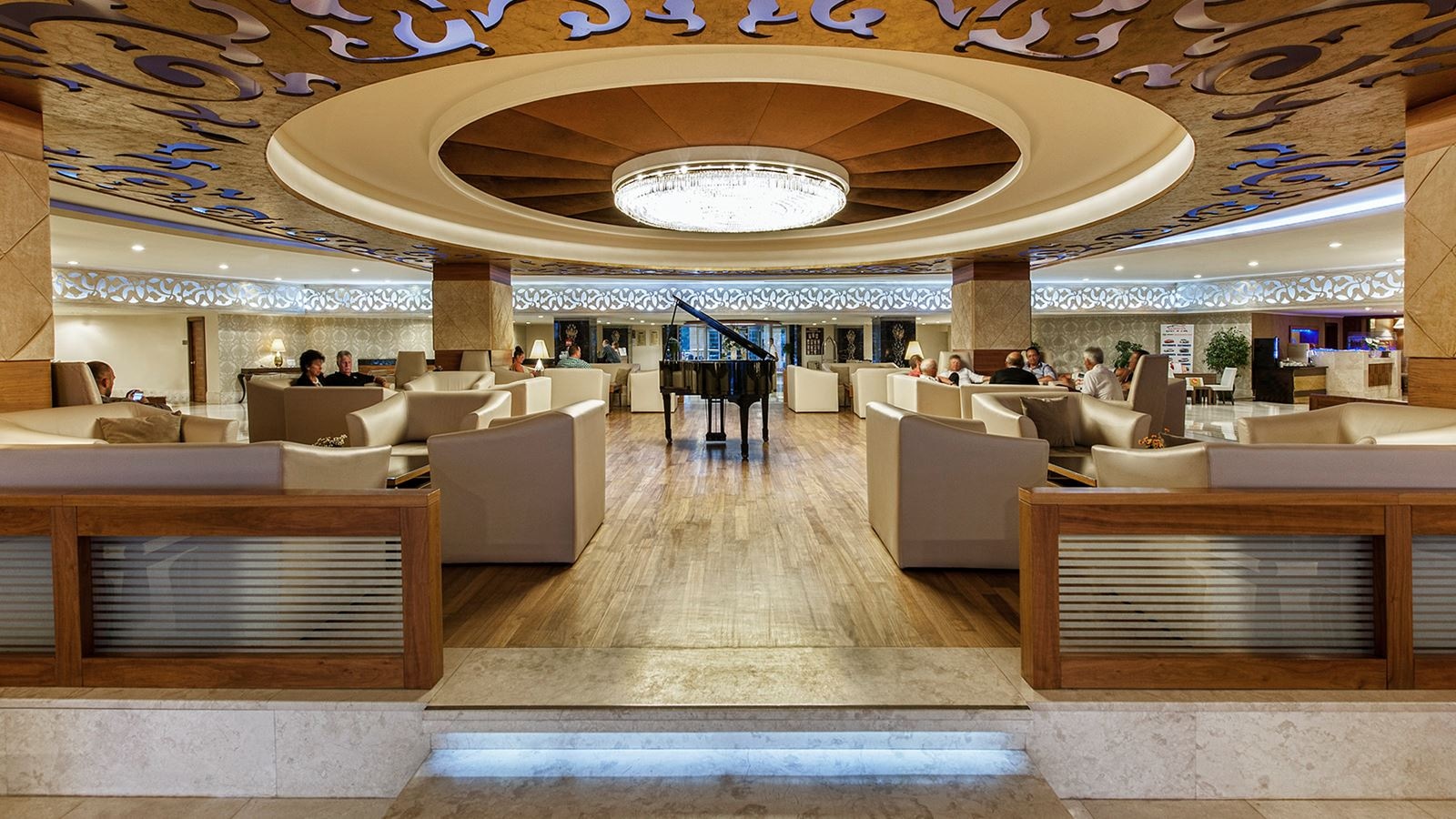 restaurants-lobby-bar