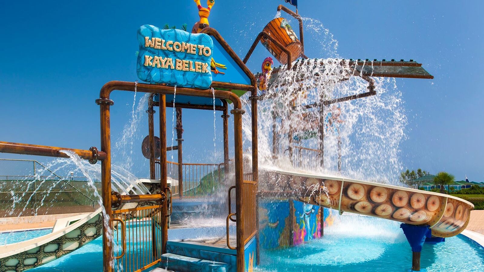 pools-outdoor-childrens-pool