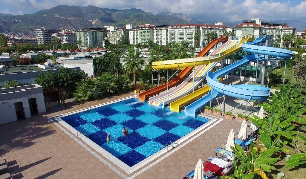 water-park-water-park