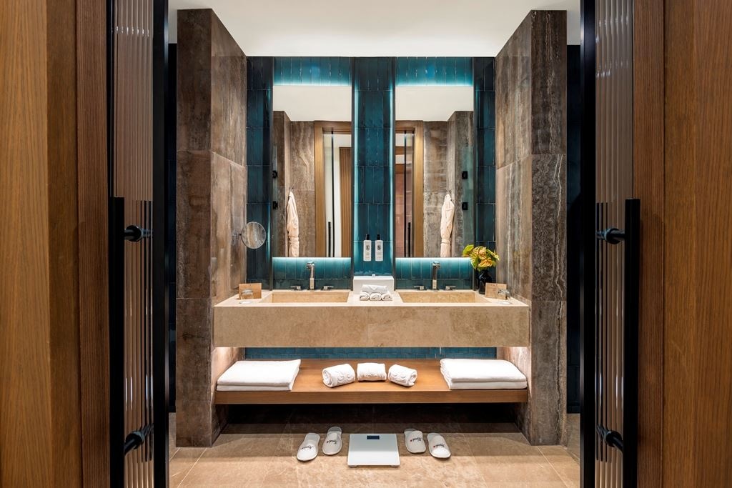 rooms-lagoon-suite