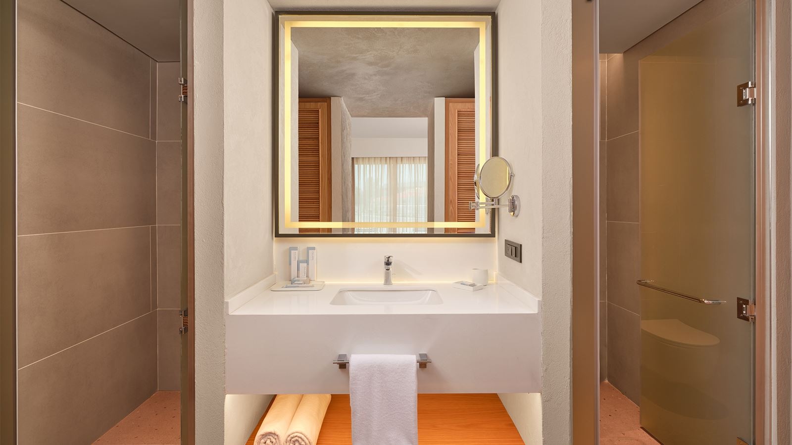 rooms-lagoon-suite-direct-pool-acceess