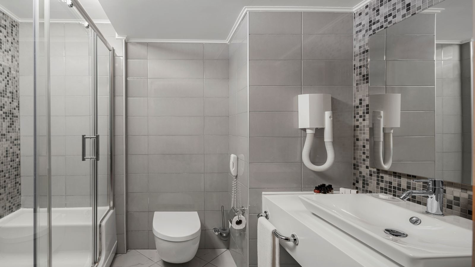 rooms-hotel-family-room