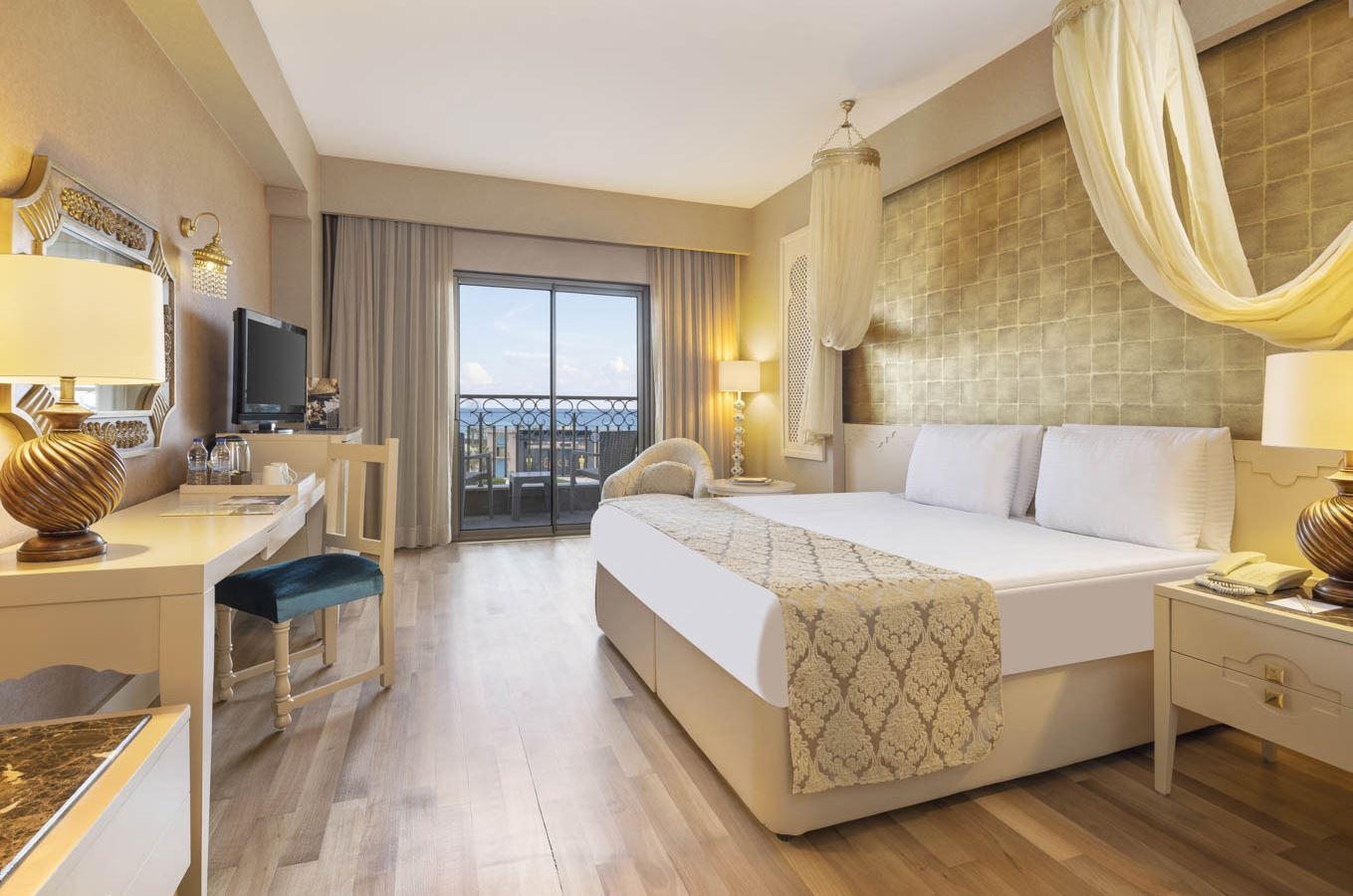 rooms-standard-land-view