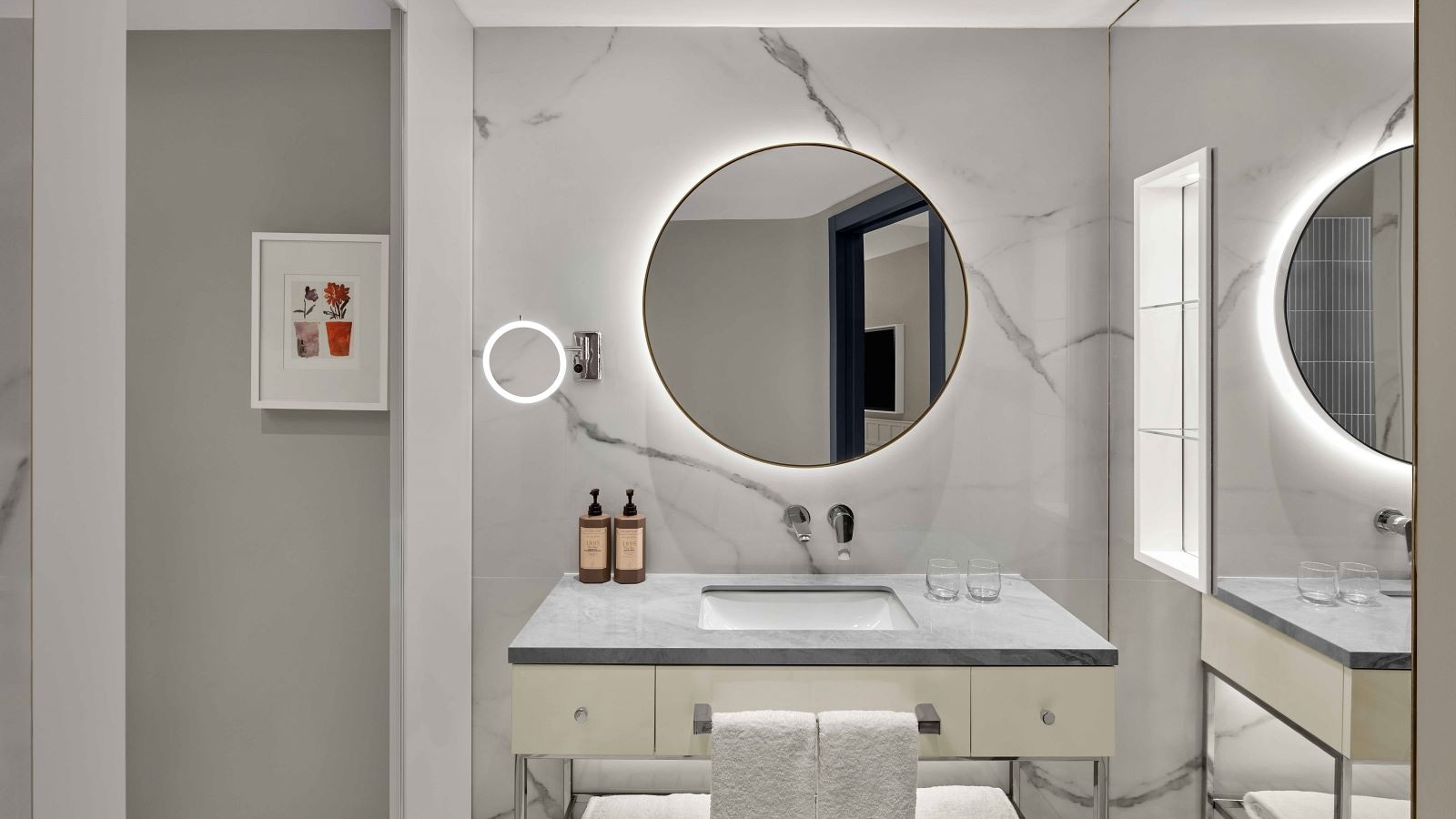 rooms-grand-deluxe-room-sea-view