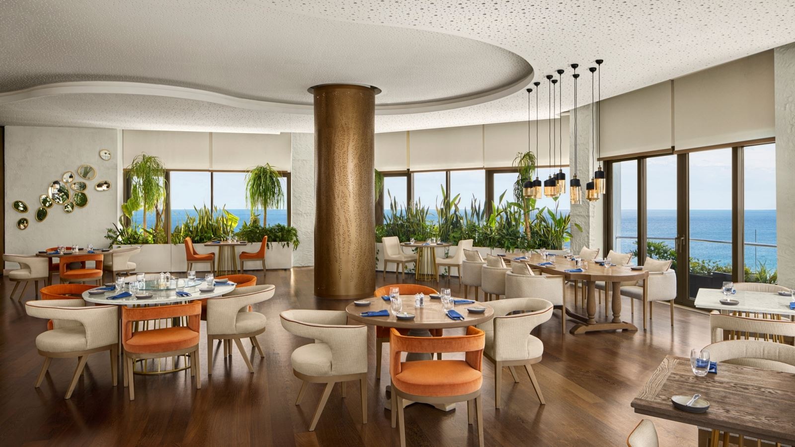 restaurants-asmani-at-akra