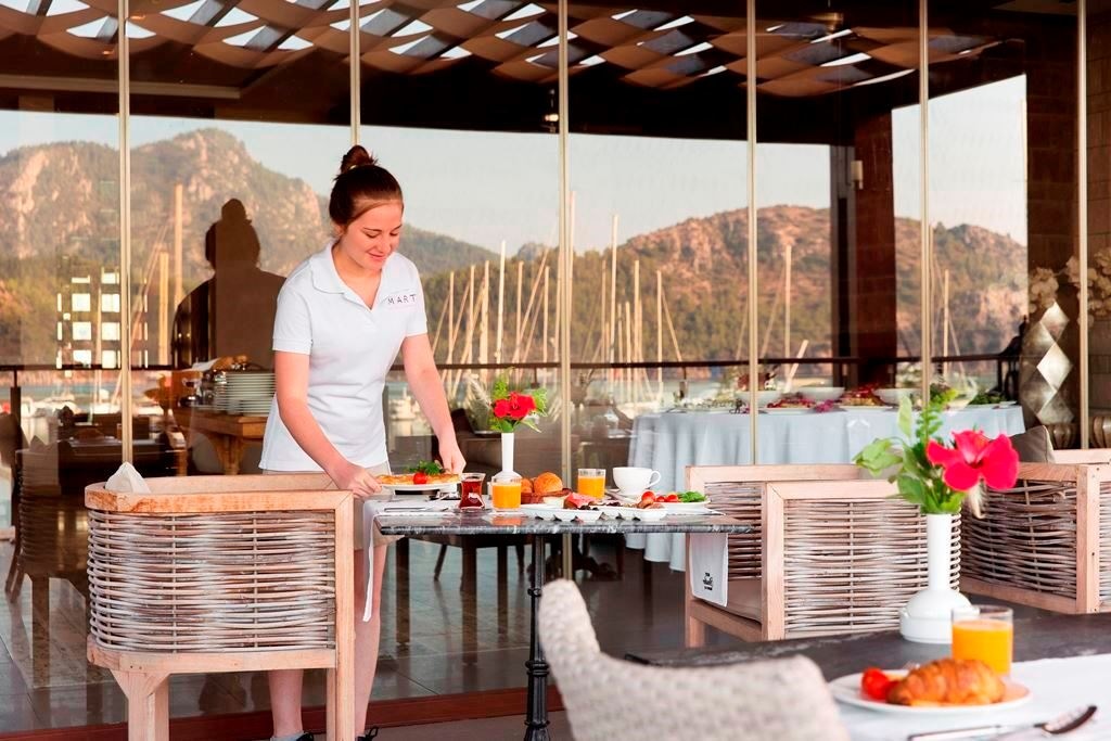 restaurants-lobby-lounge