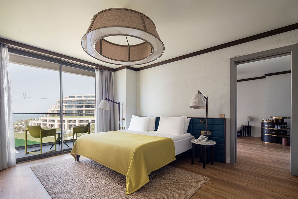 rooms-a-block-land-family