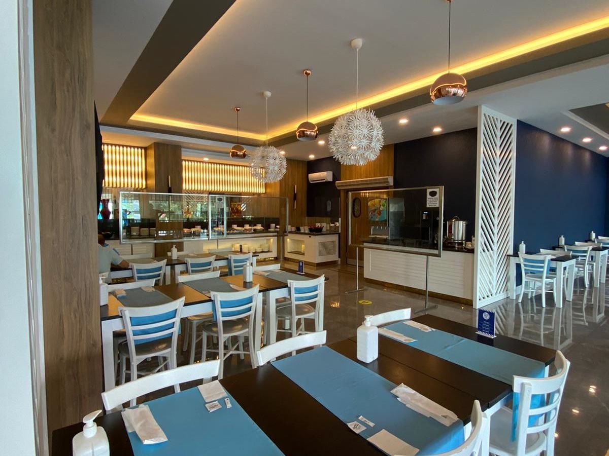 restaurants-open-restaurant