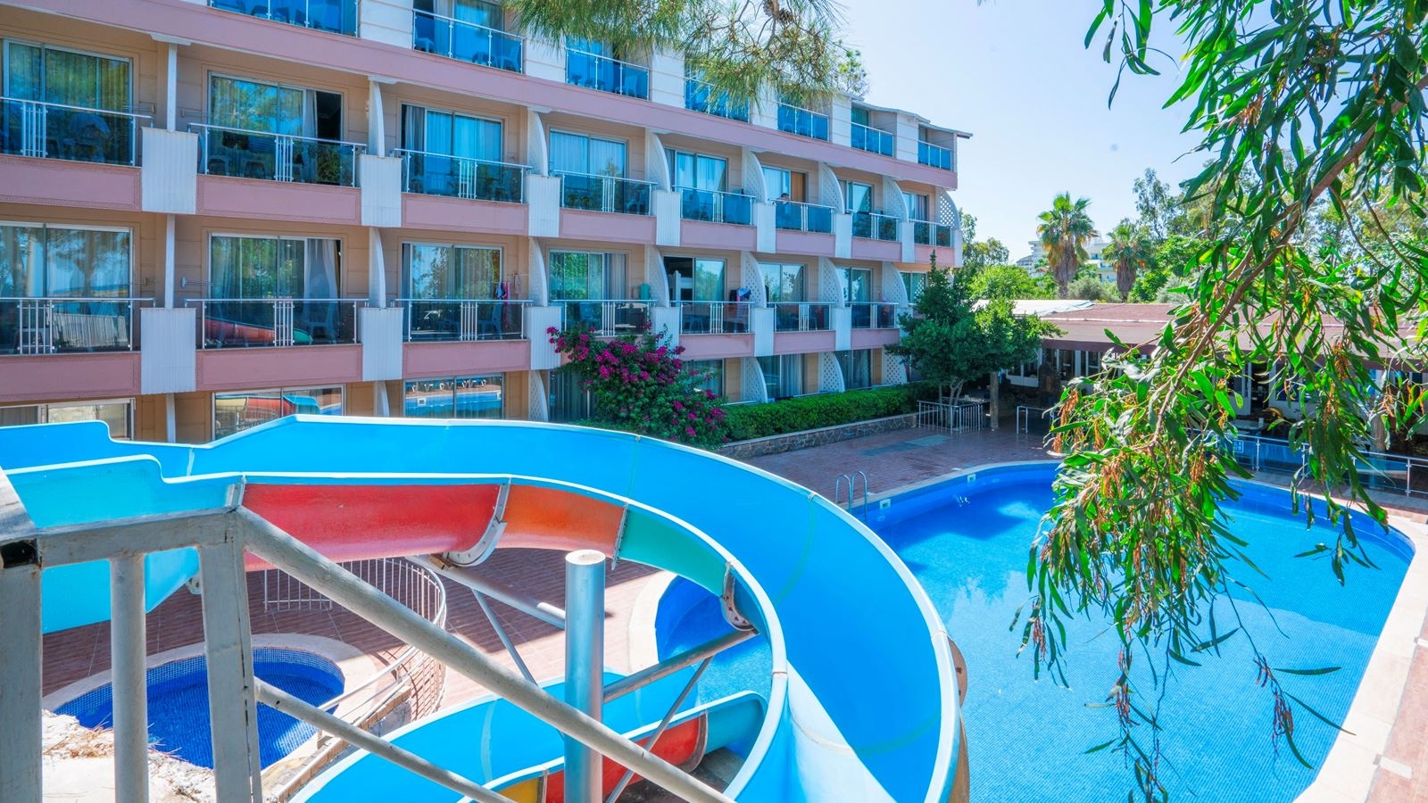 water-park-water-park