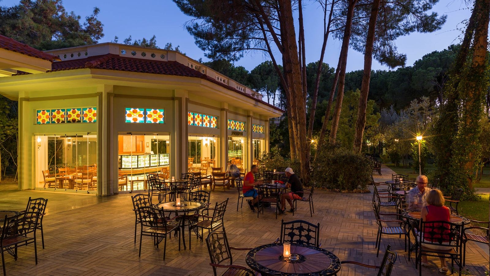 bars-nazende-patisserie