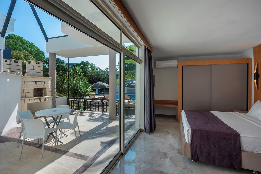 rooms-garden-superior-family-suit