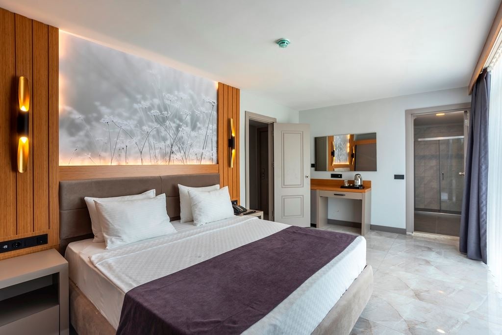 rooms-garden-superior-family-suit