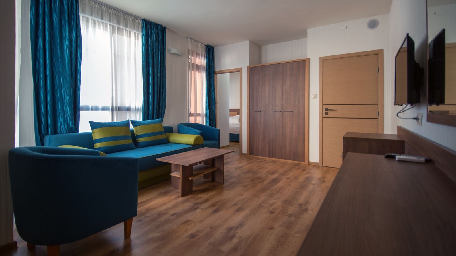 rooms-apartment-sea-view