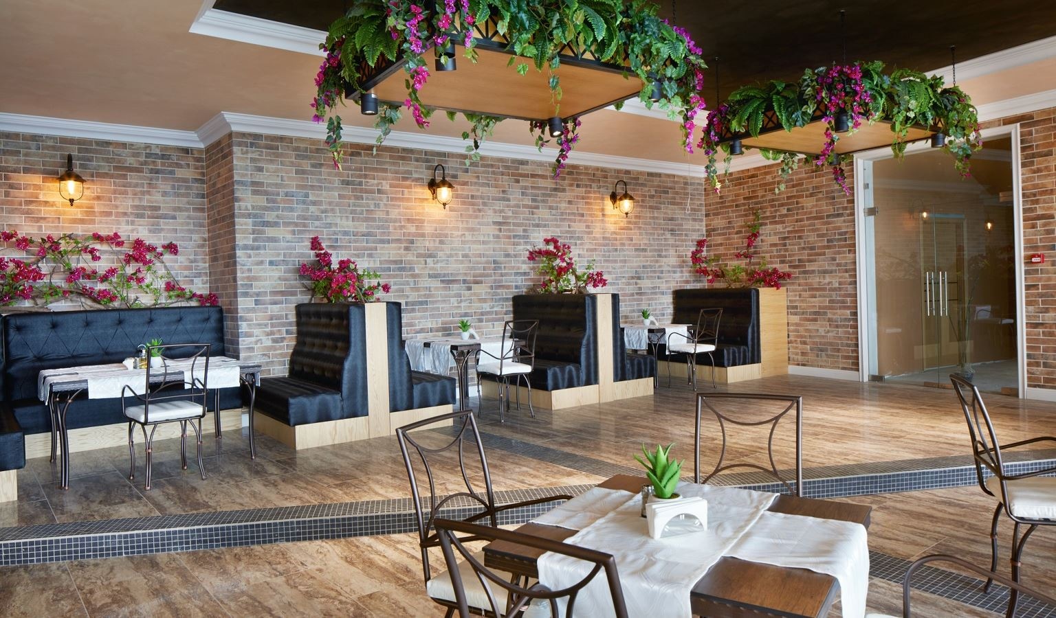 restaurants-restaurants