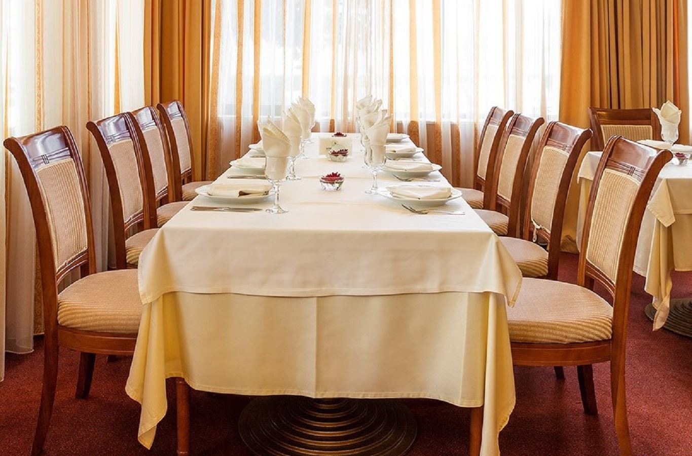 restaurants-romance-restaurant