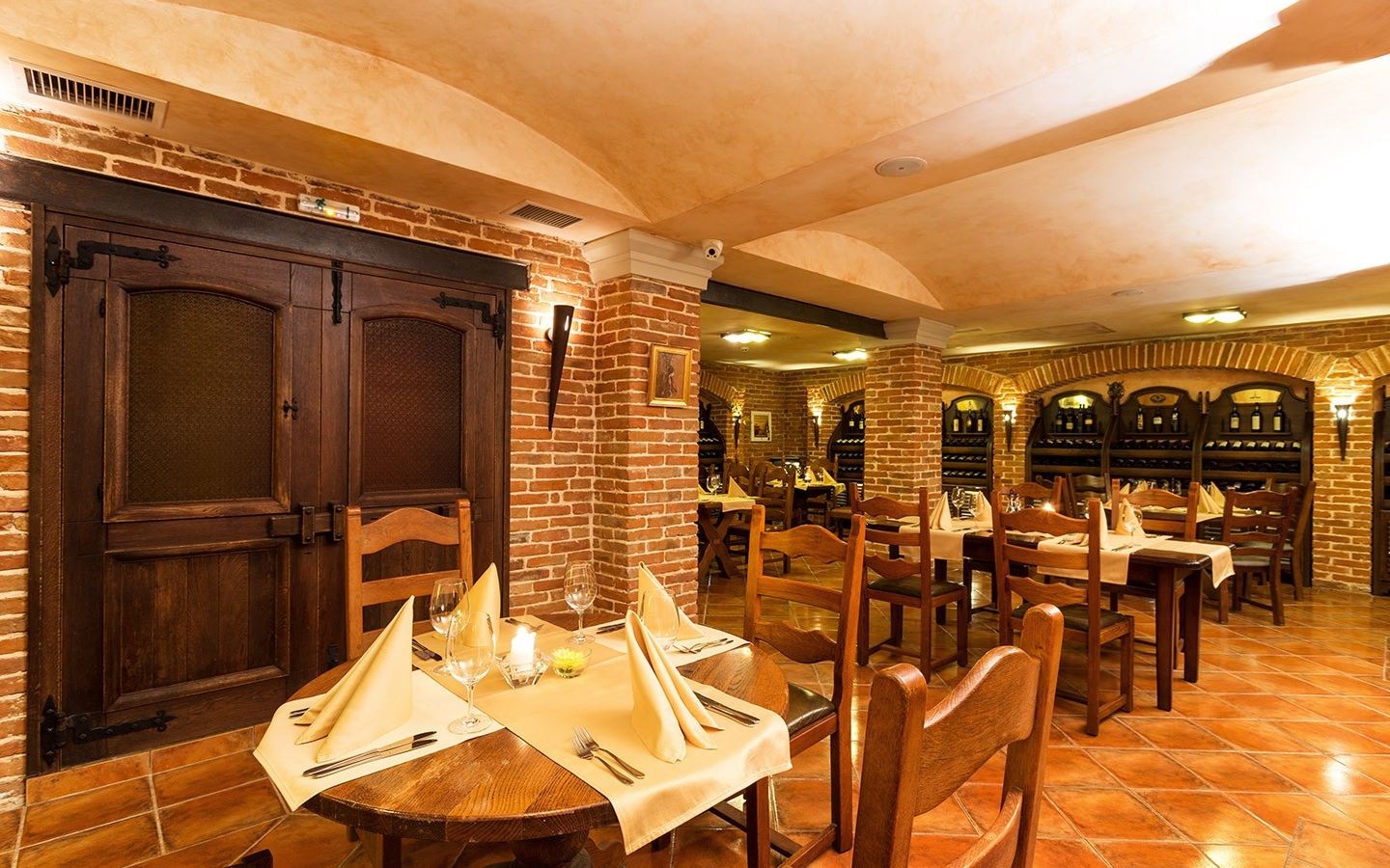 restaurants-enoteca-winery