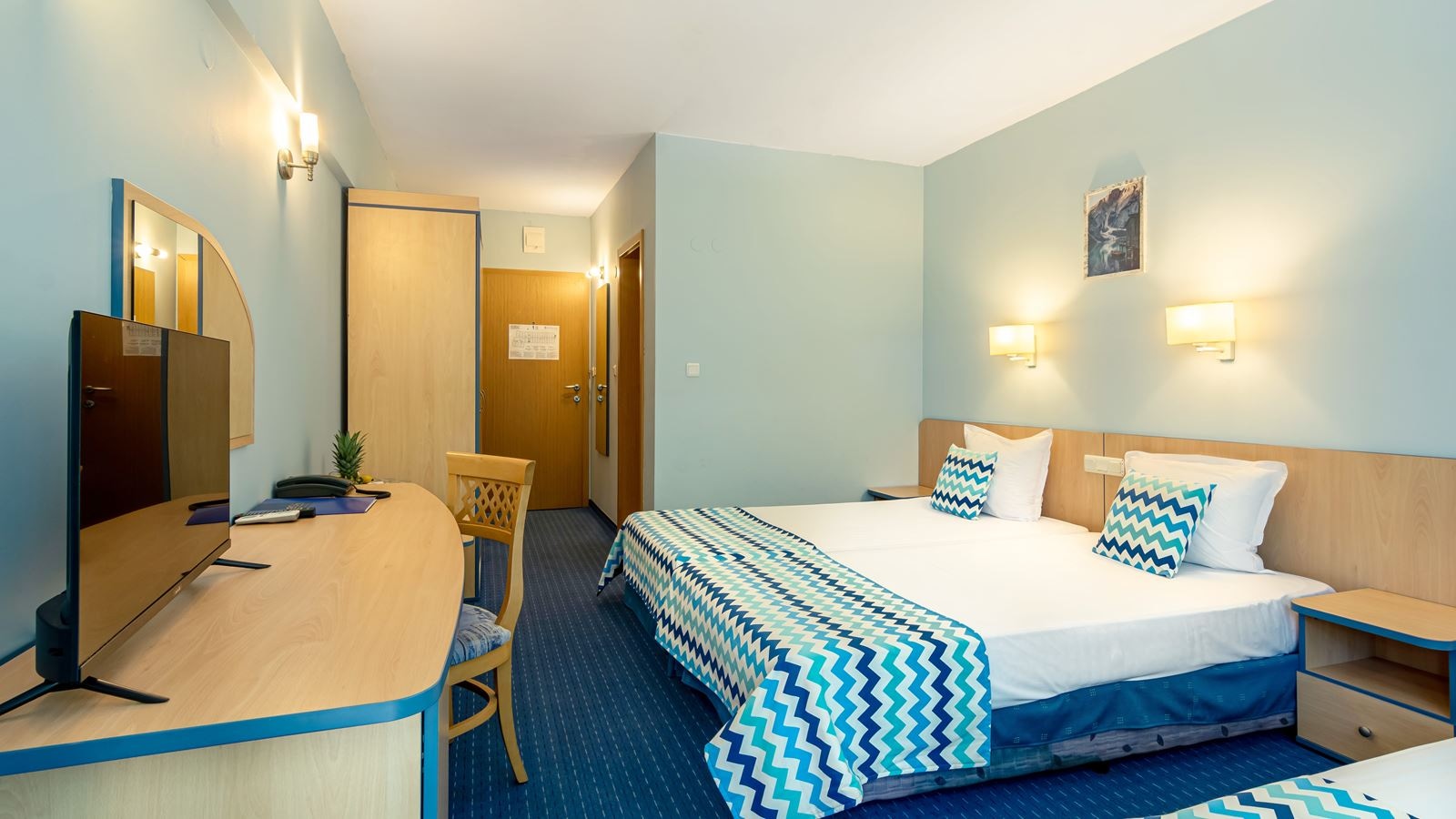 rooms-triple-room-aqua