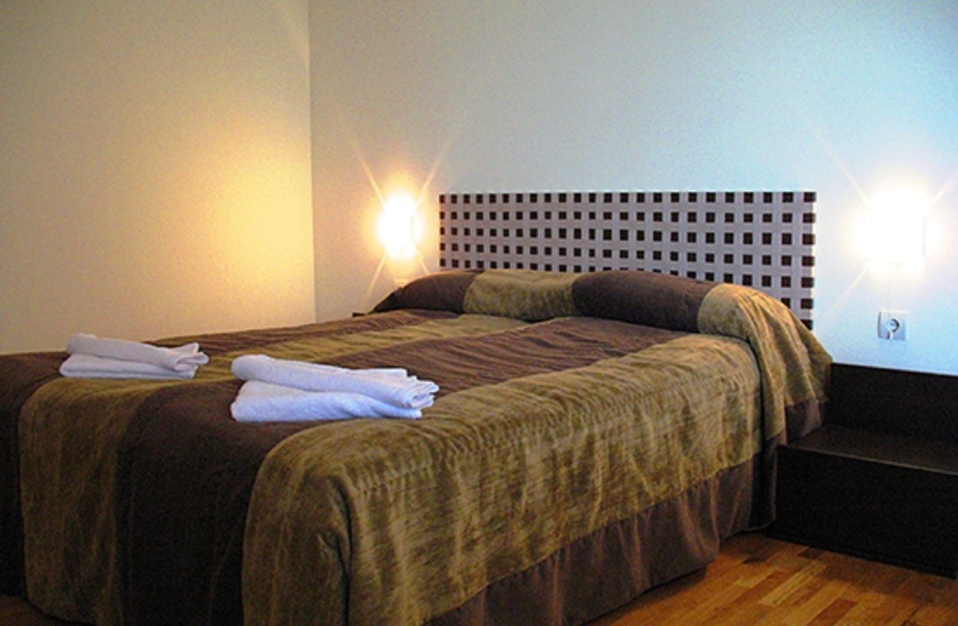 rooms-1-bedroom-standard-apartment-balcony-or-terrace