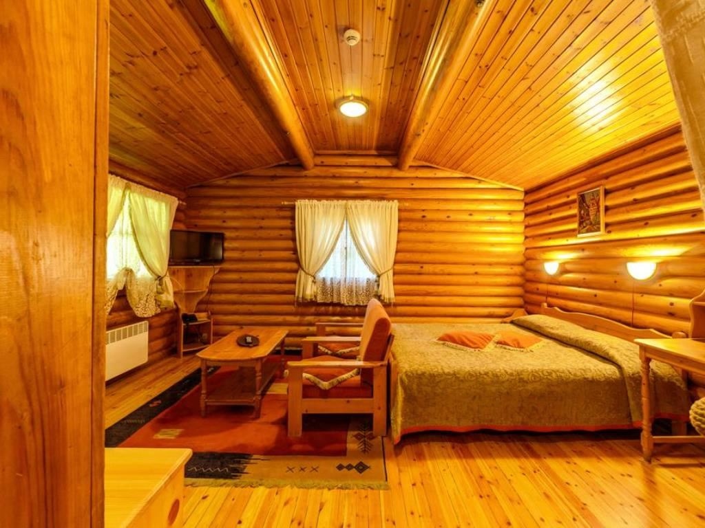 rooms-2-bedroom-chalet-standard