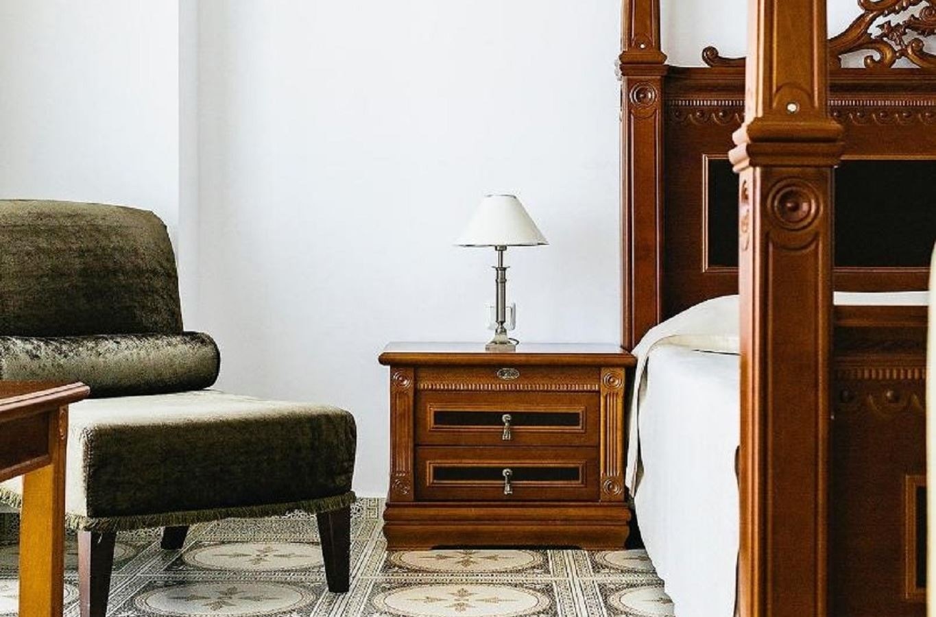 rooms-standard-apartment-balcony-economy